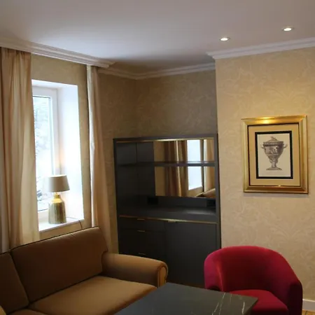 Aparthotel Kurhaus 3*
